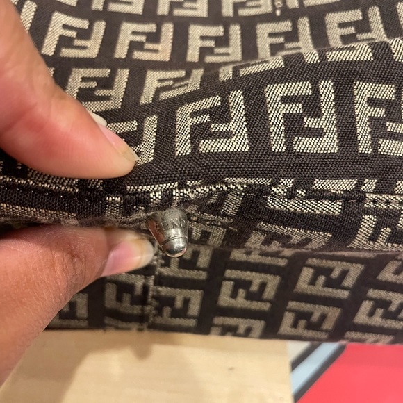 Fendi bag - Picture 11 of 14